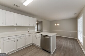 105 Timberwood Dr in Stockbridge, GA - Building Photo - Building Photo