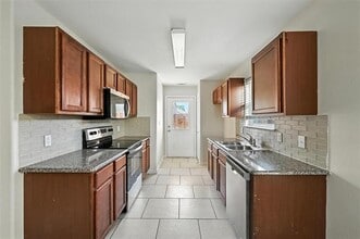 721 E College St in Princeton, TX - Building Photo - Building Photo
