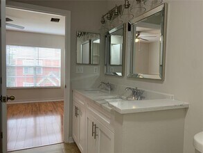 10416 White Lake Ct in Tampa, FL - Building Photo - Building Photo