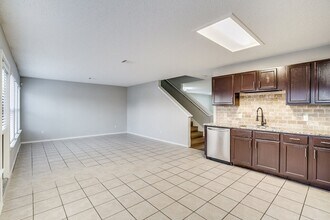 1001 Howell Terrace Pl in Round Rock, TX - Building Photo - Building Photo