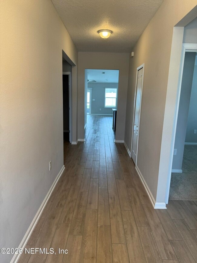 7713 Island Fox Rd in Jacksonville, FL - Building Photo - Building Photo