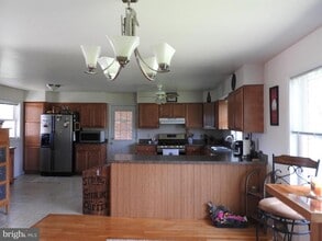 2711 Bel Pre Rd in Silver Spring, MD - Building Photo - Building Photo