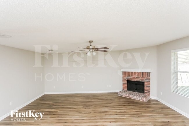 1610 Cliffbrook Dr in Rockwall, TX - Building Photo - Building Photo