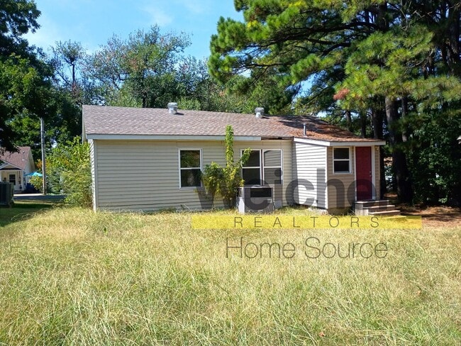 637 N 6th St in Paragould, AR - Building Photo - Building Photo