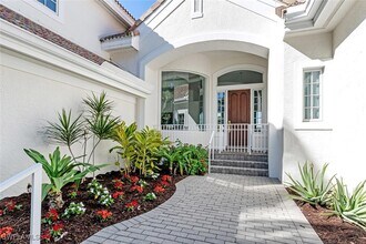2540 Half Moon Walk in Naples, FL - Building Photo - Building Photo