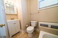 2405 S Warnock St photo'