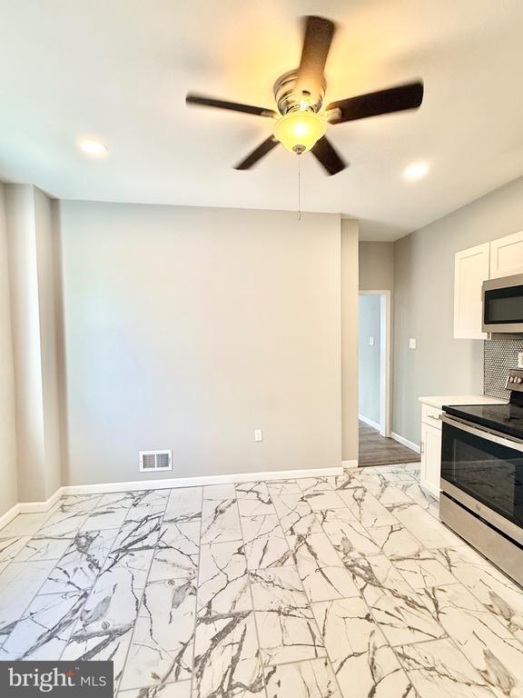 property at 307 Washington St