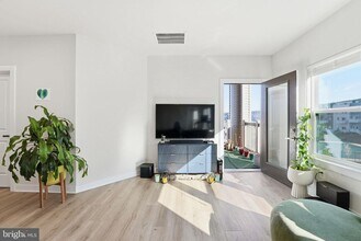 46294 Mount Milstead Ter in Sterling, VA - Building Photo - Building Photo