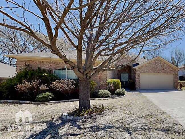 2209 Country Brook Dr