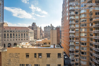 240 W 73rd St in New York, NY - Building Photo - Building Photo