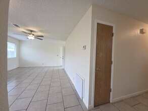 616 Crosby Ln in Red Bluff, CA - Building Photo - Building Photo