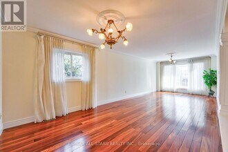 2227 Rodick Rd in Markham, ON - Building Photo - Building Photo