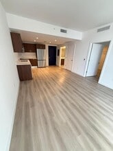 3748 NW 13th St, Unit A3 in Miami, FL - Building Photo - Building Photo
