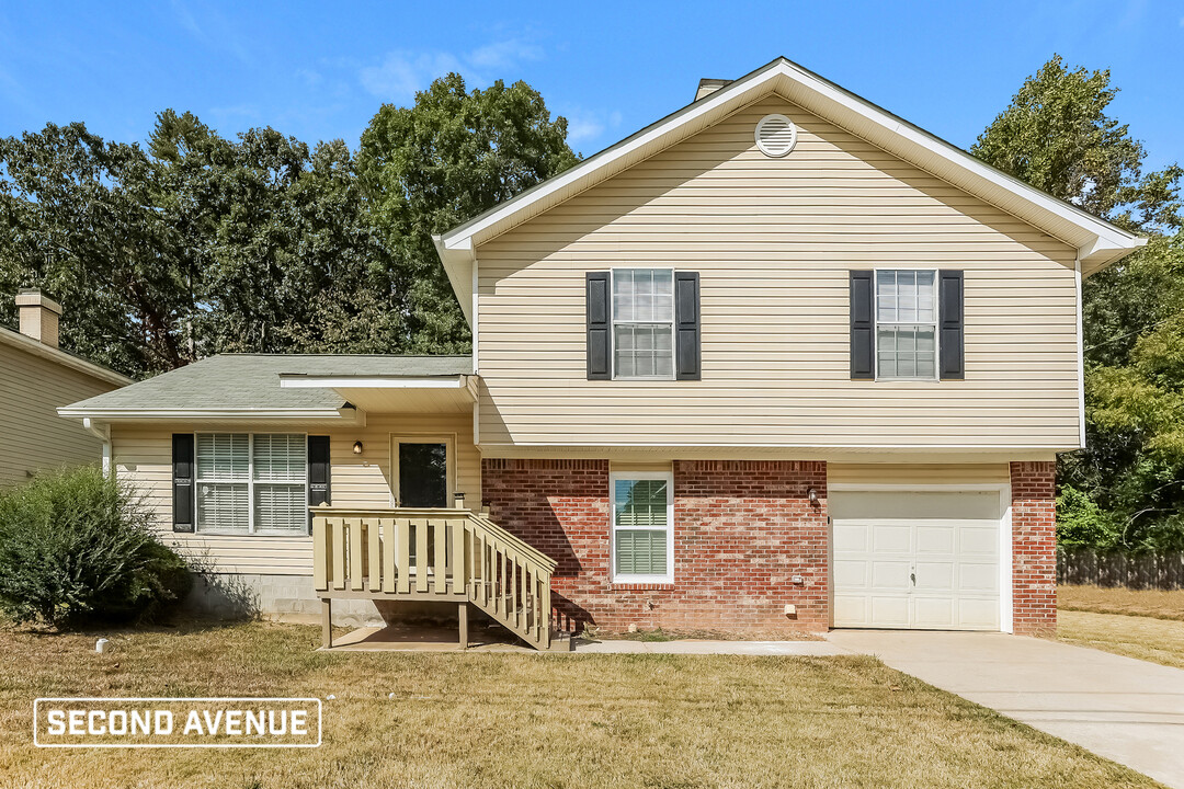 3060 Aberdeen Way in Stonecrest, GA - Foto de edificio