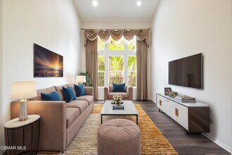 5058 Via Camino in Thousand Oaks, CA - Building Photo - Building Photo