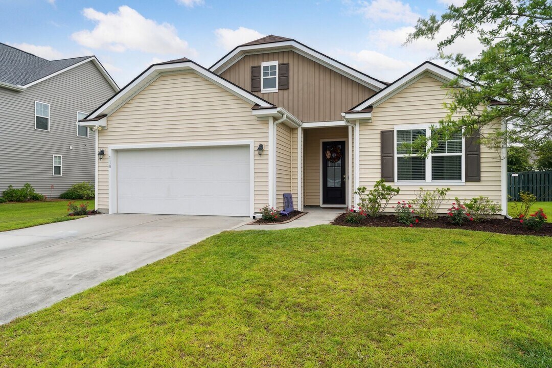 118 Palmer Pl in Richmond Hill, GA - Building Photo