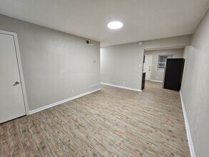 2525 Normont Cir in Fort Worth, TX - Building Photo - Building Photo