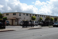 Su Casa Apartments in Waipahu, HI - Foto de edificio - Building Photo