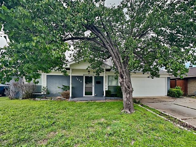 1838 Crooks Ct