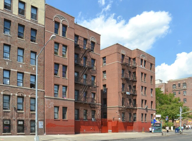 1401 Grand Concourse in Bronx, NY - Building Photo - Building Photo