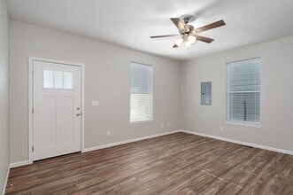 312 S Hampton Ave in Springfield, MO - Building Photo - Building Photo