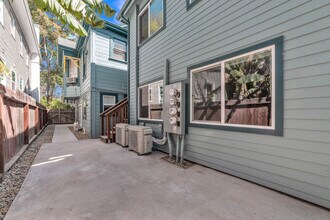 1226 E St, Unit C in Sacramento, CA - Building Photo - Building Photo