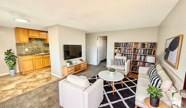 Boardwalk Apartments in Lakewood, CO - Building Photo - Building Photo