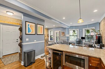 5219 N Winthrop Ave in Chicago, IL - Building Photo - Building Photo