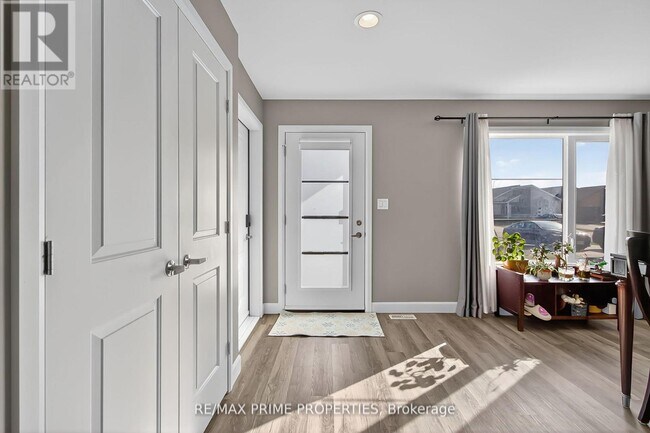 110 Moonstone Cres in Chatham, ON - Building Photo - Building Photo