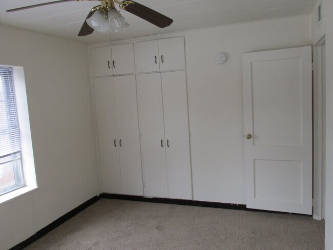 5 Sherman Ter, Unit 6 in Madison, WI - Building Photo - Building Photo
