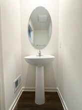 229 Clifton Mnr in Falling Waters, WV - Building Photo - Building Photo