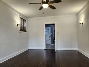 5201 S University Ave, Unit 1159 in Chicago, IL - Foto de edificio - Building Photo