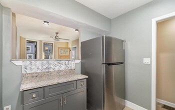 1228 Market St in Harrisburg, PA - Building Photo - Building Photo