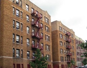 2395-2399 Grand Concourse in Bronx, NY - Building Photo - Building Photo