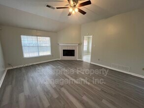 158 Doris Meadow Cove in Collierville, TN - Building Photo - Building Photo