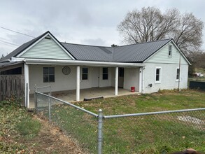 1146 Lancaster Pike in Drumore, PA - Building Photo - Building Photo