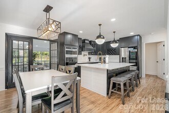 8823 Dartmoor Pl in Mint Hill, NC - Building Photo - Building Photo