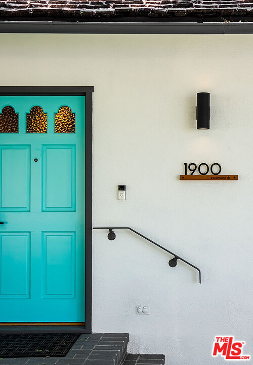 1900 Sycamore Dr in San Marino, CA - Building Photo - Building Photo
