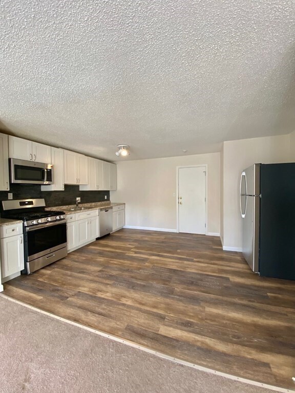 309 Pawtucket Blvd in Lowell, MA - Building Photo - Building Photo