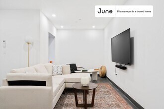 Room in Shared 8.0 bed/4 bath home in Brooklyn, NY - Building Photo - Building Photo