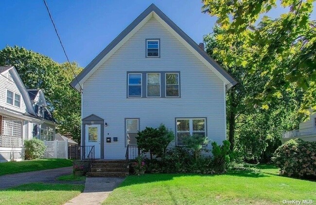 property at 20 Dewey St