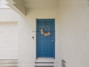 12767 Mangrove Forest Dr in Riverview, FL - Building Photo - Building Photo