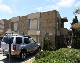 4450 Oregon St in San Diego, CA - Building Photo - Building Photo