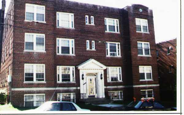 1420 Tuckerman St NW in Washington, DC - Foto de edificio - Building Photo