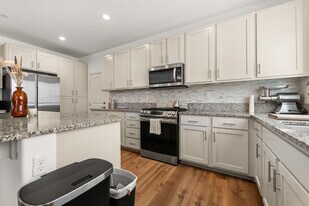 1321 Ortega St in Chula Vista, CA - Building Photo
