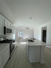 2650 N Snowball Dr in Fayetteville, AR - Building Photo - Building Photo