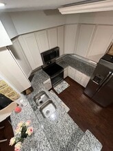 601 Freeman Dr in Hampton, VA - Foto de edificio - Building Photo