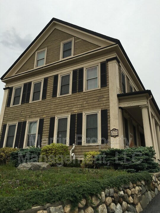 537 Main St in Woburn, MA - Building Photo