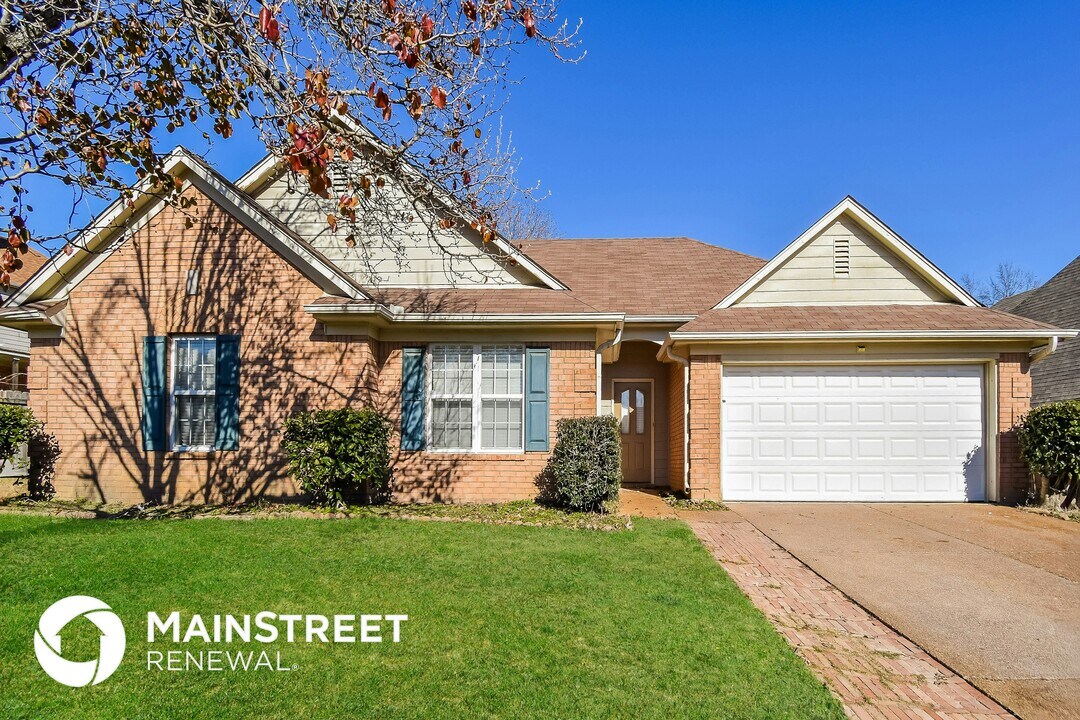 9254 Tamhaven Dr in Cordova, TN - Building Photo