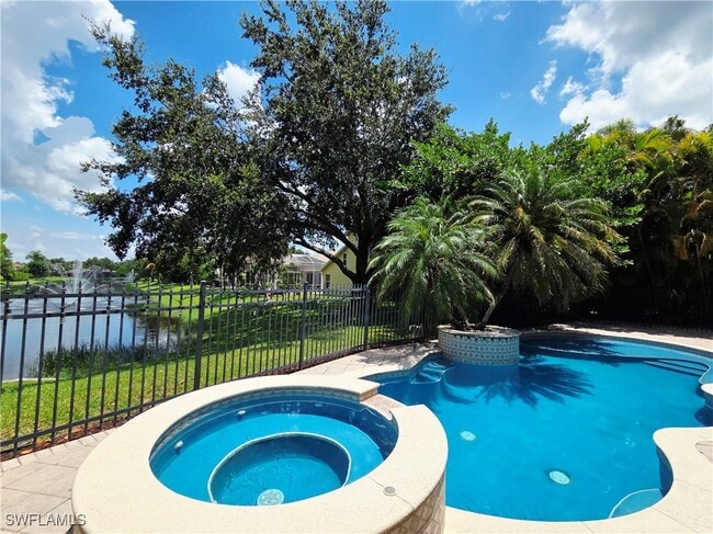 property at 256 Burnt Pine Dr
